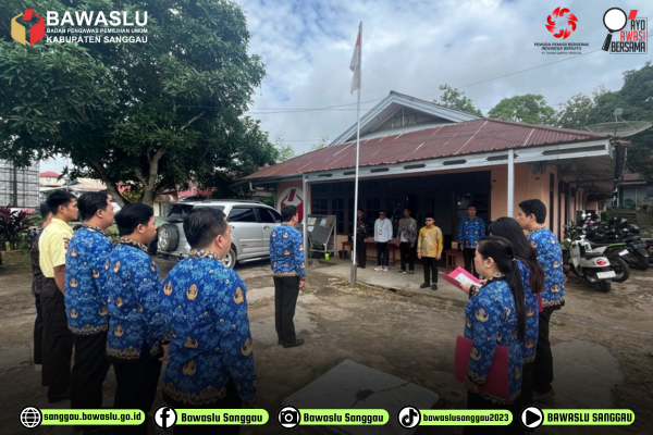 BAWASLU Kabupaten Sanggau Gelar Upacara Peringatan Hari Sumpah Pemuda ke-97 Tahun 2025
