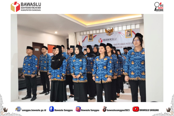 Tiga Pegawai Bawaslu Sanggau Dilantik Sebagai PNS, Siap Mengabdi untuk Bumi Daranante
