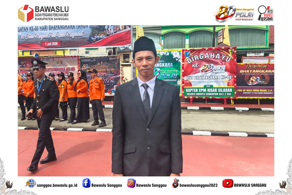 Jokomulyo Hari Setiawan Hadiri Upacara Peringatan HUT Bhayangkara ke-80 di Polres Sanggau