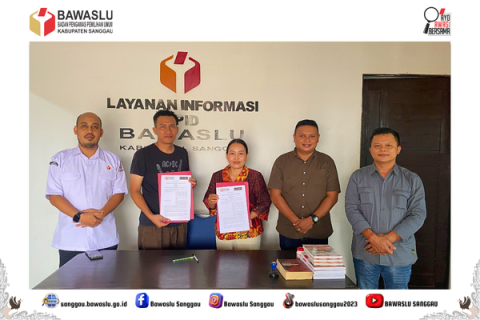 penandatanganan Memorandum of Understanding (MoU) bersama media Kapuas Raya Today dan Sekawan Baru, Rabu (9/9/2026)
