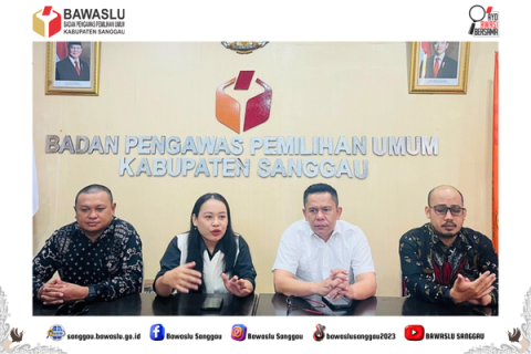 Ketua Bawaslu Kalbar Supervisi ke Bawaslu Sanggau, Tekankan Pentingnya SIMPER dan 11 Prinsip Penyelenggara Pemilu