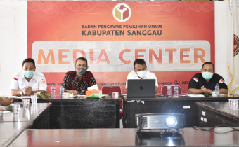 BAWASLU BUBARKAN KAMPANYE PADA PILKADA YANG LANGGAR PROTOKOL KESEHATAN