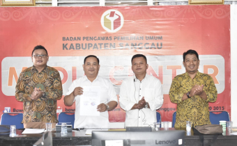 Enam Desa Tanda Tangani MoU Dengan Bawaslu Kabupaten Sanggau Secara Virtual