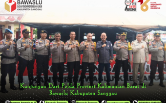 Kunjungan Kasubbagbinops Roops Polda Kalbar AKBP Suyono di Bawaslu Kabupaten Sanggau. Senin, 11 November 2024.