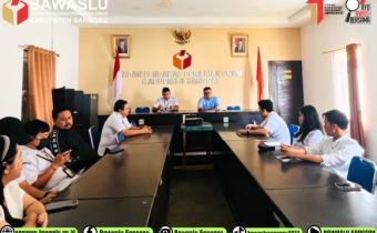 Ahmad Zaini Sampaikan Materi “Peningkatan Kapasitas, Integritas, dan Profesionalitas Penyelenggara Pemilu” pada Orientasi CPNS Bawaslu Kabupaten Sanggau
