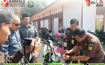 BAWASLU SANGGAU TERIMA KUNJUNGAN KAJARI KABUPATEN SANGGAU UNTUK KAMPANYE ANTI KORUPSI