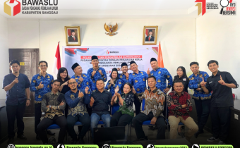 6 Orang Staf Bawaslu Kabupaten Sanggau Resmi Dilantik Sebagai PPPK Tahun 2024 Tahap I