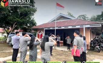 Apel Pagi Bawaslu Kabupaten Sanggau: Ahmad Zaini Tekankan Disiplin dan Integritas
