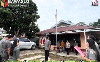 Bawaslu Kabupaten Sanggau Gelar Apel Pagi Rutin sebagai Bentuk Kedisiplinan dan Kesiapan Tugas