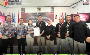 Bawaslu Sanggau Awasi Ketat Rapat Pleno PDPB Triwulan III 2025