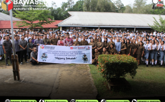 BAWASLU Kabupaten Sanggau Gelar Sosialisasi Pemilu di SMA Don Bosco Sanggau (Ngijong Sekolah)