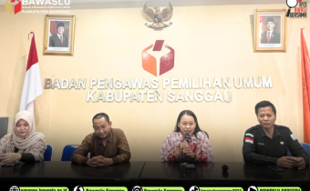 Bawaslu Provinsi Kalimantan Barat Selenggarakan Rapat Konsolidasi Langkah-Langkah Akhir Tahun 2025