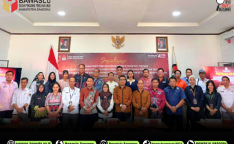 Perkuat Sinergi Antar Lembaga, Ketua Bawaslu Sanggau Hadiri Sosialisasi PKPU Nomor 3 Tahun 2025