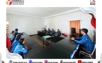 Rapat Internal Kesekretariatan, Bawaslu Sanggau Fokuskan Penguatan Kinerja