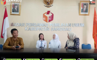 Bawaslu Sanggau Terima Kunjungan Guru SMKN 01 Sanggau, Monitoring PKL Siswa Berjalan Optimal