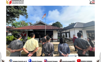 Kepala Sekretariat Bawaslu Kabupaten Sanggau Pimpin Apel Senin Pagi