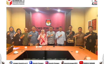 Bawaslu dan KPU Sanggau Matangkan Persiapan Pleno Triwulan II