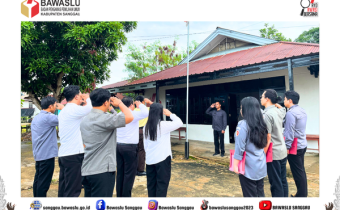 Kepala Sekretariat Bawaslu Sanggau Tekankan Pentingnya Latsar PPPK Saat Pimpin Apel Senin Pagi