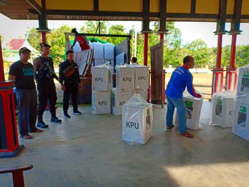 Bawaslu Sanggau Kawal Logistik Pemilu sampai Kecamatan