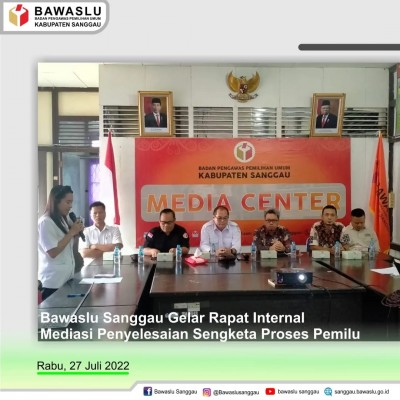 Hari ini Bawaslu Kabupaten Sanggau gelar rapat Mediasi Penyelesaian